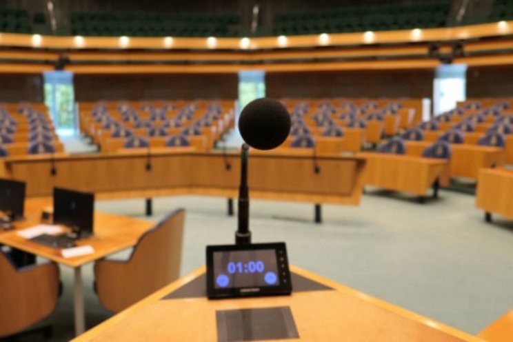 'Glastuinbouw alleen in ETS-2 bij akkoord sector' 'Glastuinbouw alleen in ETS-2 bij akkoord sector'