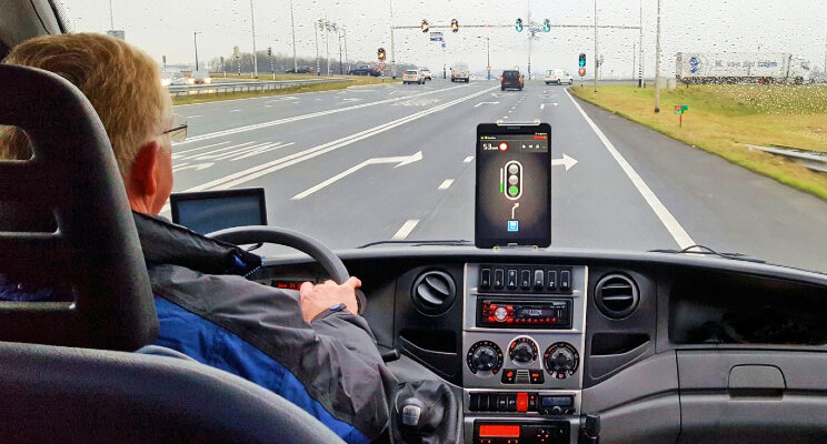 'App maakt connected rijden nóg leuker' 'App maakt connected rijden nóg leuker'